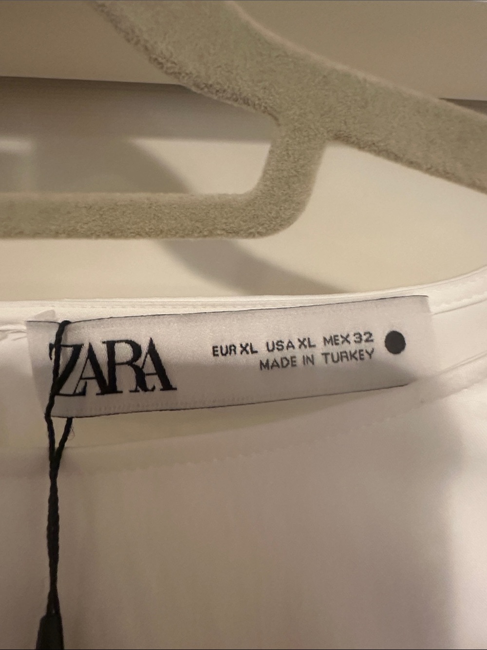 Zara White Two-Piece Pantsuit Set - Long Top & Trousers - Picture 3 of 10